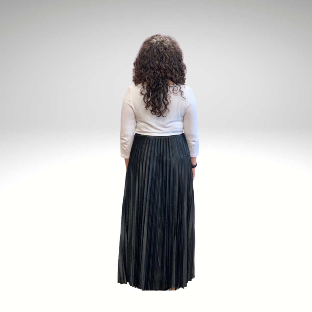 Sleek Modest Pleated Skirt