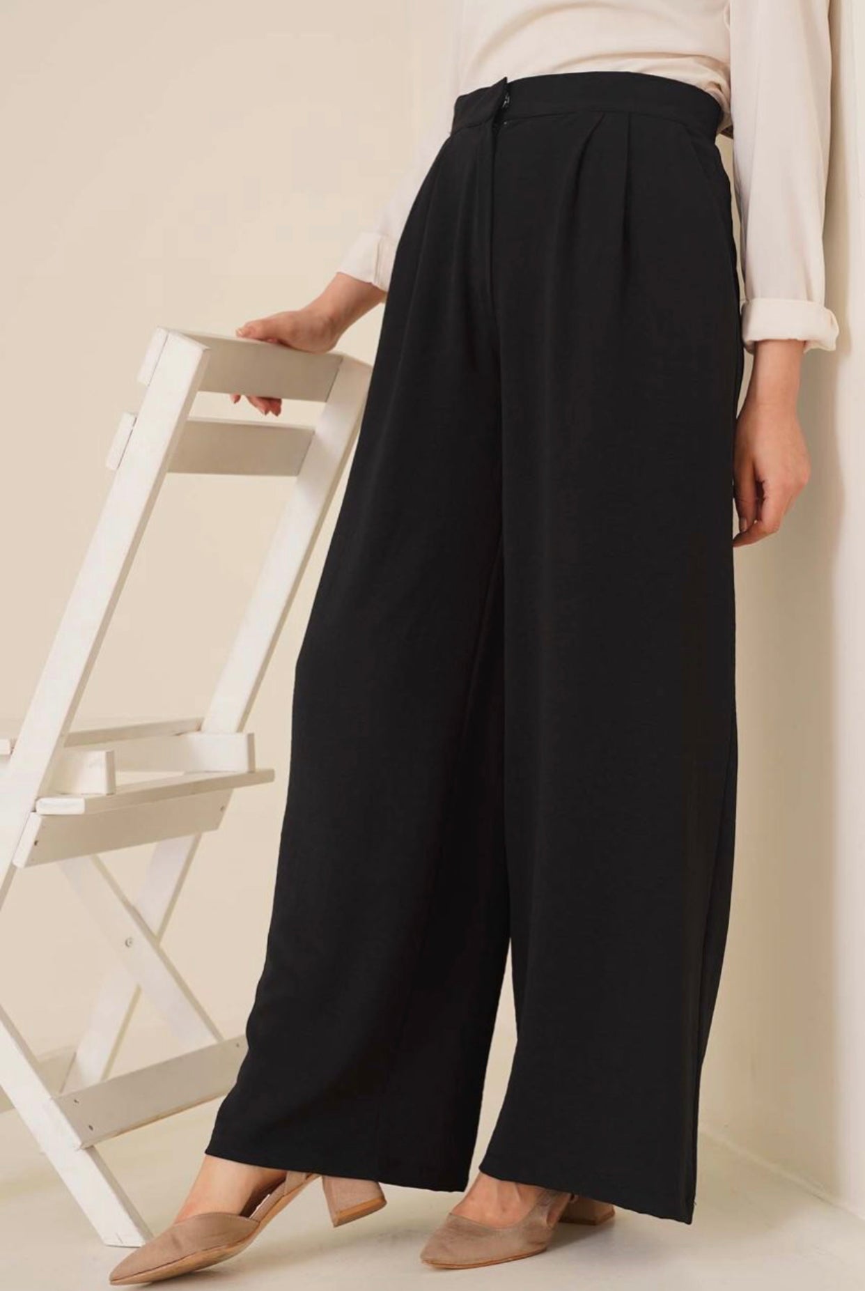 Flexible Loose Trousers